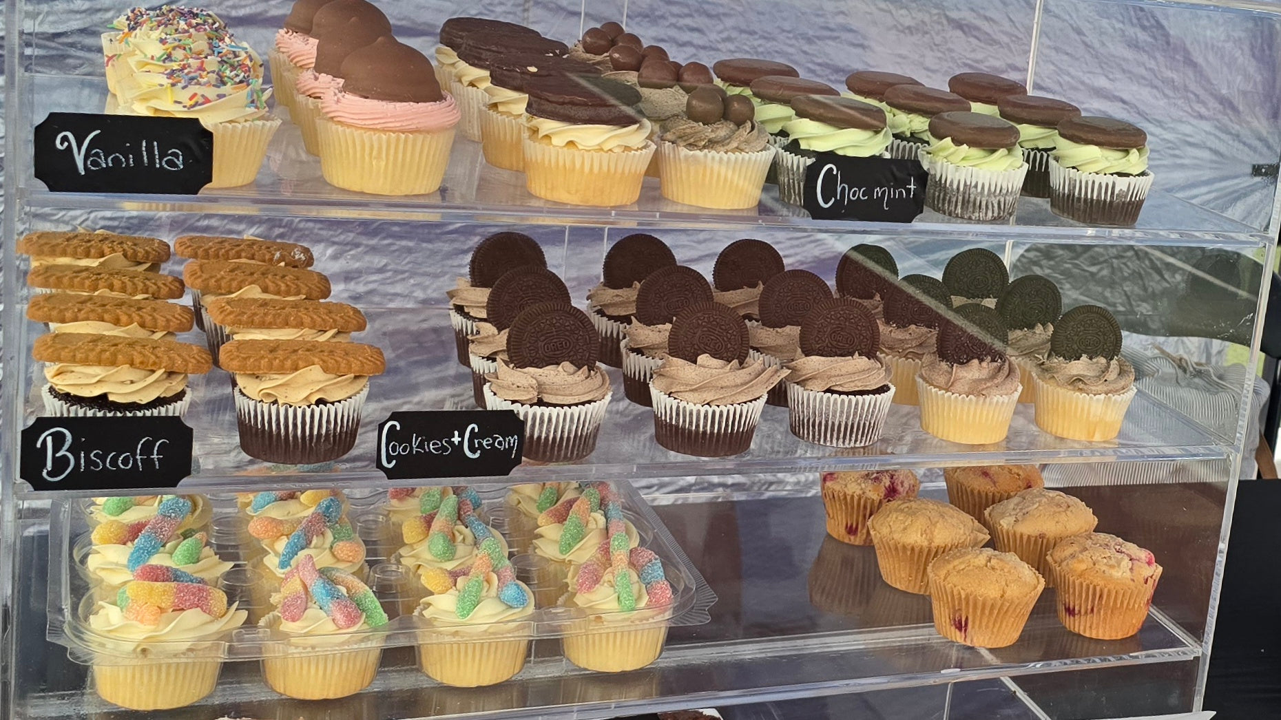 Cupcakes - 6 for $25