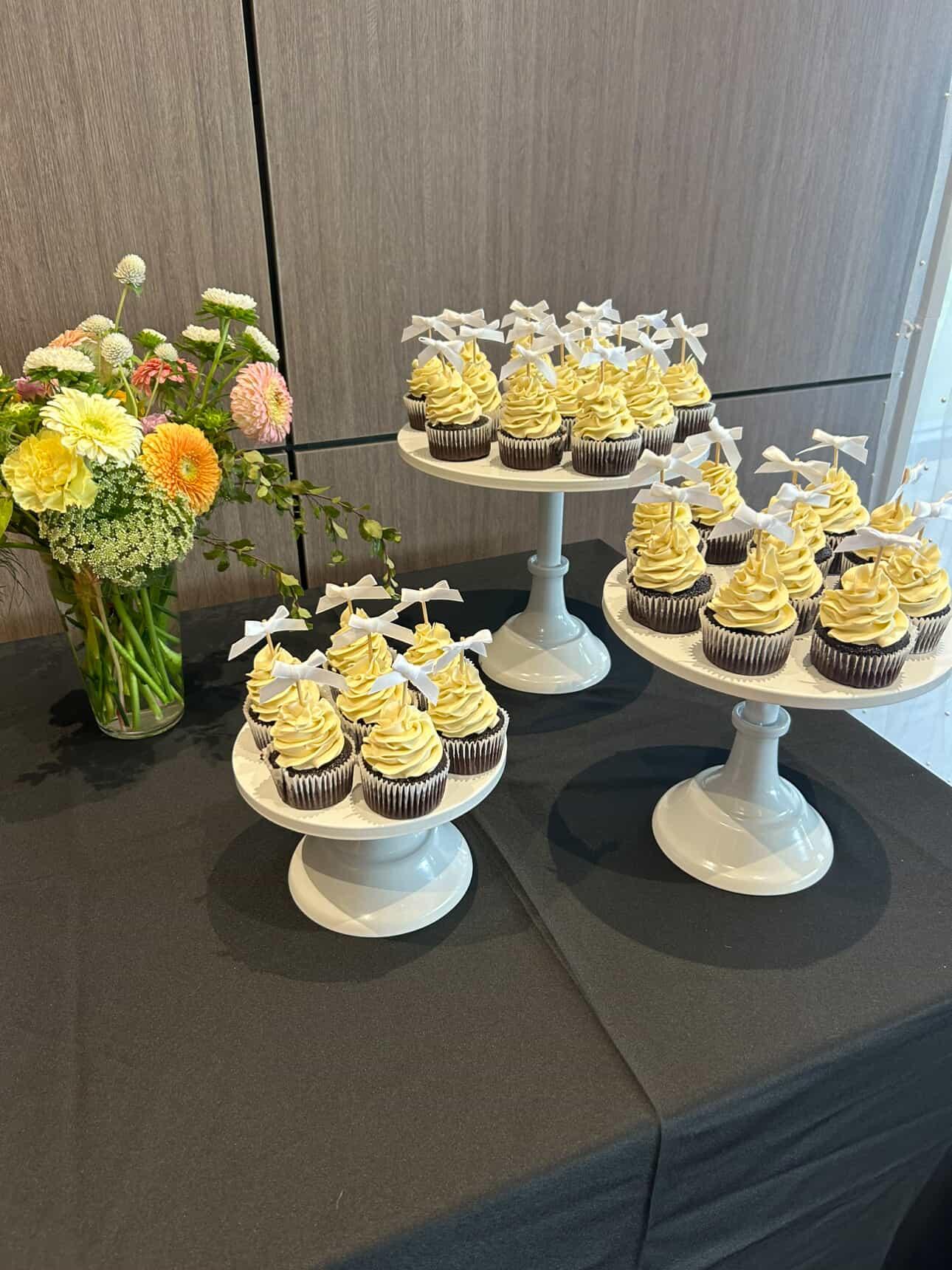 Cupcakes - 6 for $25